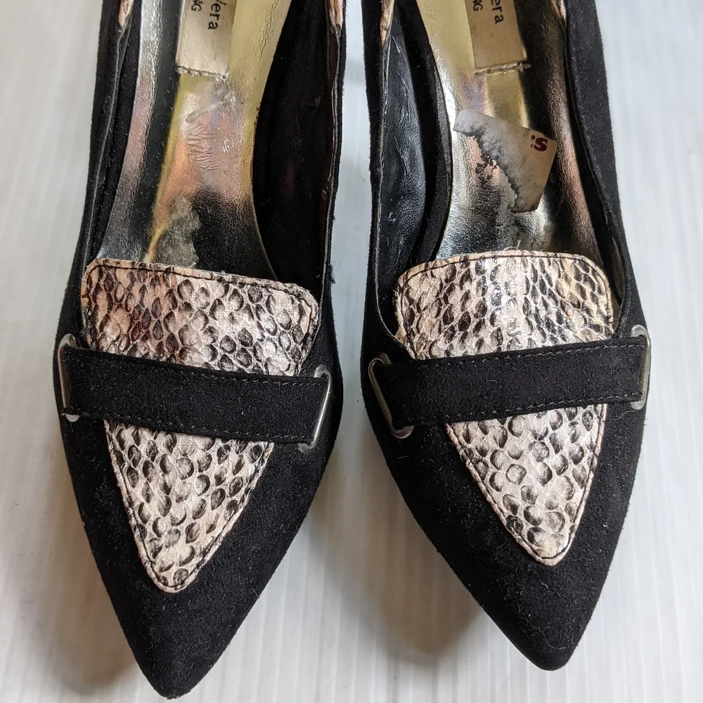 SV VERA WANG Oxen Black Suede Snakeskin Toe Heeled Pumps size 6